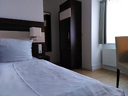 Hotel Halber Mond