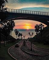 Hostal The Place Miraflores