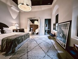 Riad K