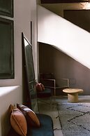 Riad K