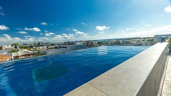 Lotus Luxury Condo