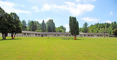 Potsdam Inn
