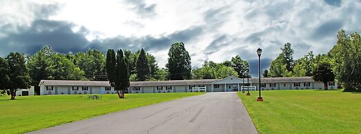 Potsdam Inn
