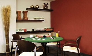 Hotel Mil 810