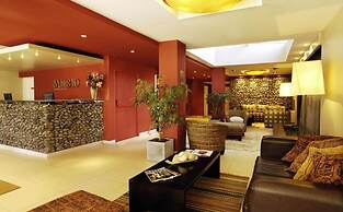 Hotel Mil 810
