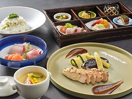 TATESHINA LAKE RESORT