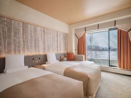 TATESHINA LAKE RESORT