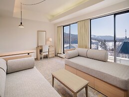 TATESHINA LAKE RESORT