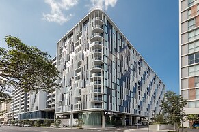 Meriton Suites Mascot Central