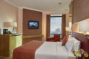 Grand Hotel