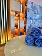 Grand Hotel