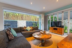 Lacasa Villa Legian