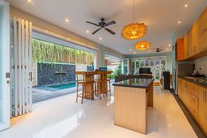Lacasa Villa Legian