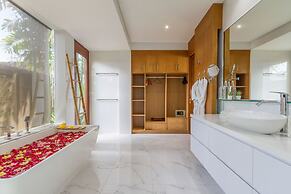 Lacasa Villa Legian
