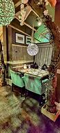 Ox Hotel Bar & Grill