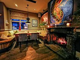 Ox Hotel Bar & Grill