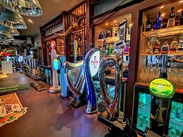 Ox Hotel Bar & Grill