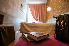 Avangard Hotel