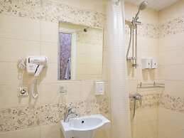 Avangard Hotel