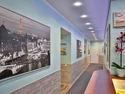 Avangard Hotel