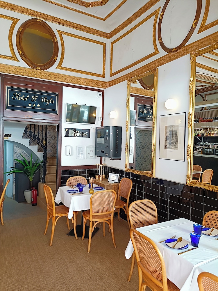 Hotel El Siglo