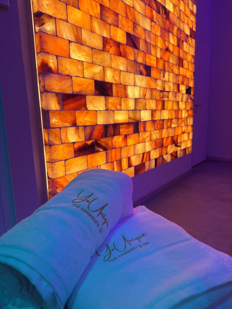 Hotel Butterfly & YoUnique Spa