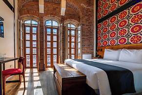 Carlota Sustainable Design Hotel