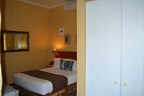 Ascot Inn
