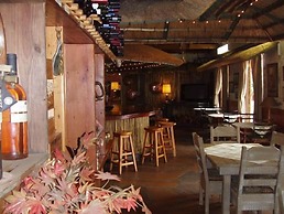 Ascot Inn