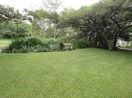 Ascot Inn