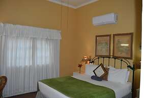 Ascot Inn