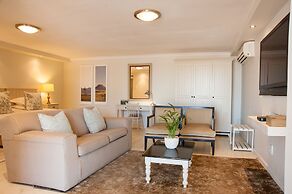 Four Palms Accommodation