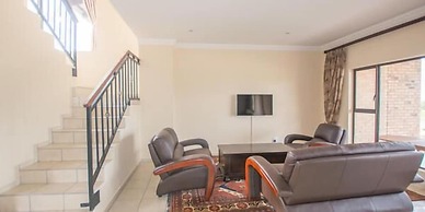 HoyoHoyo Acorns Lodge