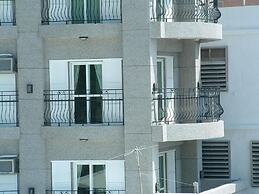 Seahome Hotel
