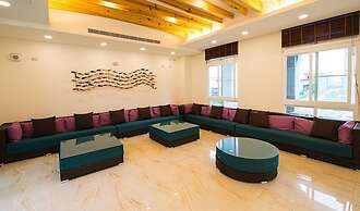 Seahome Hotel
