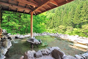 Minakamisanso