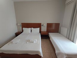 Stavros Beach Hotel