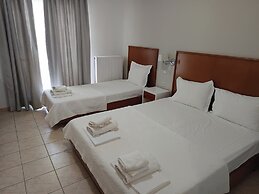 Stavros Beach Hotel