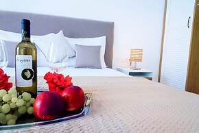 Stavros Beach Hotel