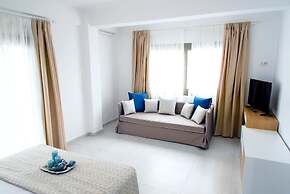 Stavros Beach Hotel