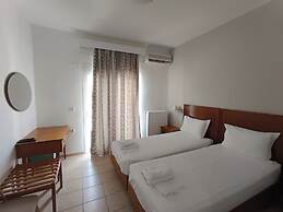 Stavros Beach Hotel