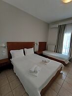 Stavros Beach Hotel