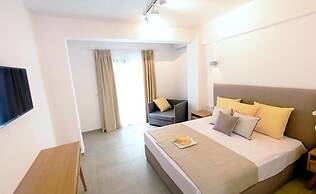 Stavros Beach Hotel