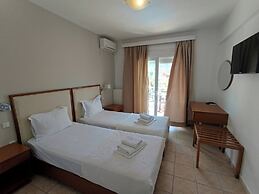 Stavros Beach Hotel