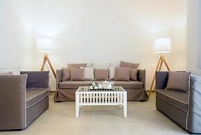 Stavros Beach Hotel