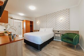 The Queens Hotel Gladstone