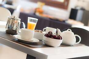 Xenia Hotel
