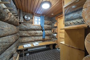 Kuukkeli Apartments Hirvas