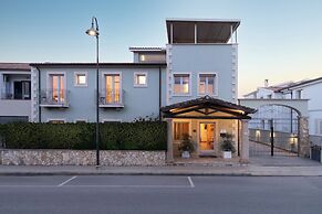Marin Hotel