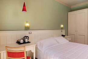 Marin Hotel